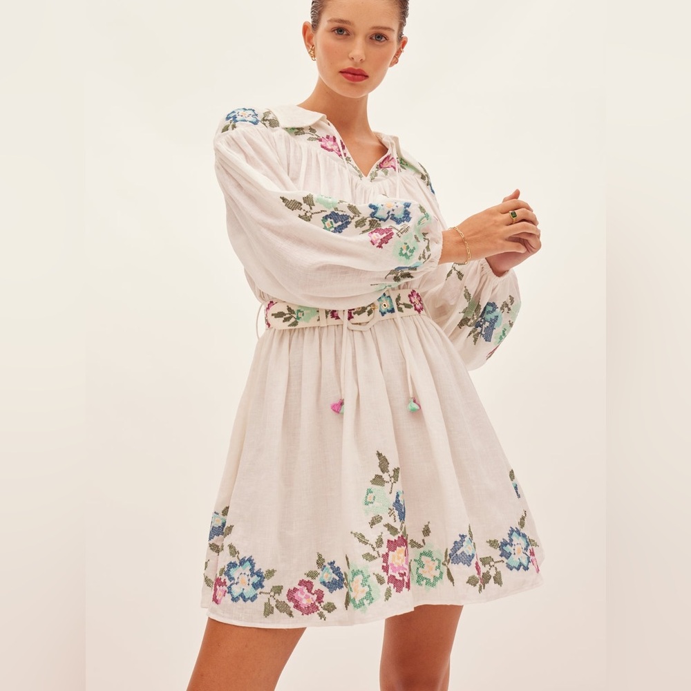 ⚡️KATE FORD ESPARTO TEXAS DRESS Size 1 Floral Embroidered White Dress with Belt